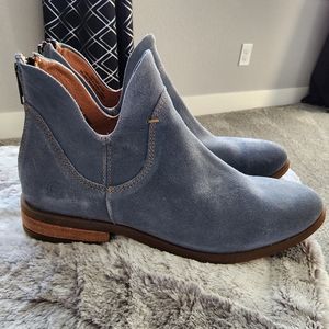 Born blue suede booties sz 7.5
